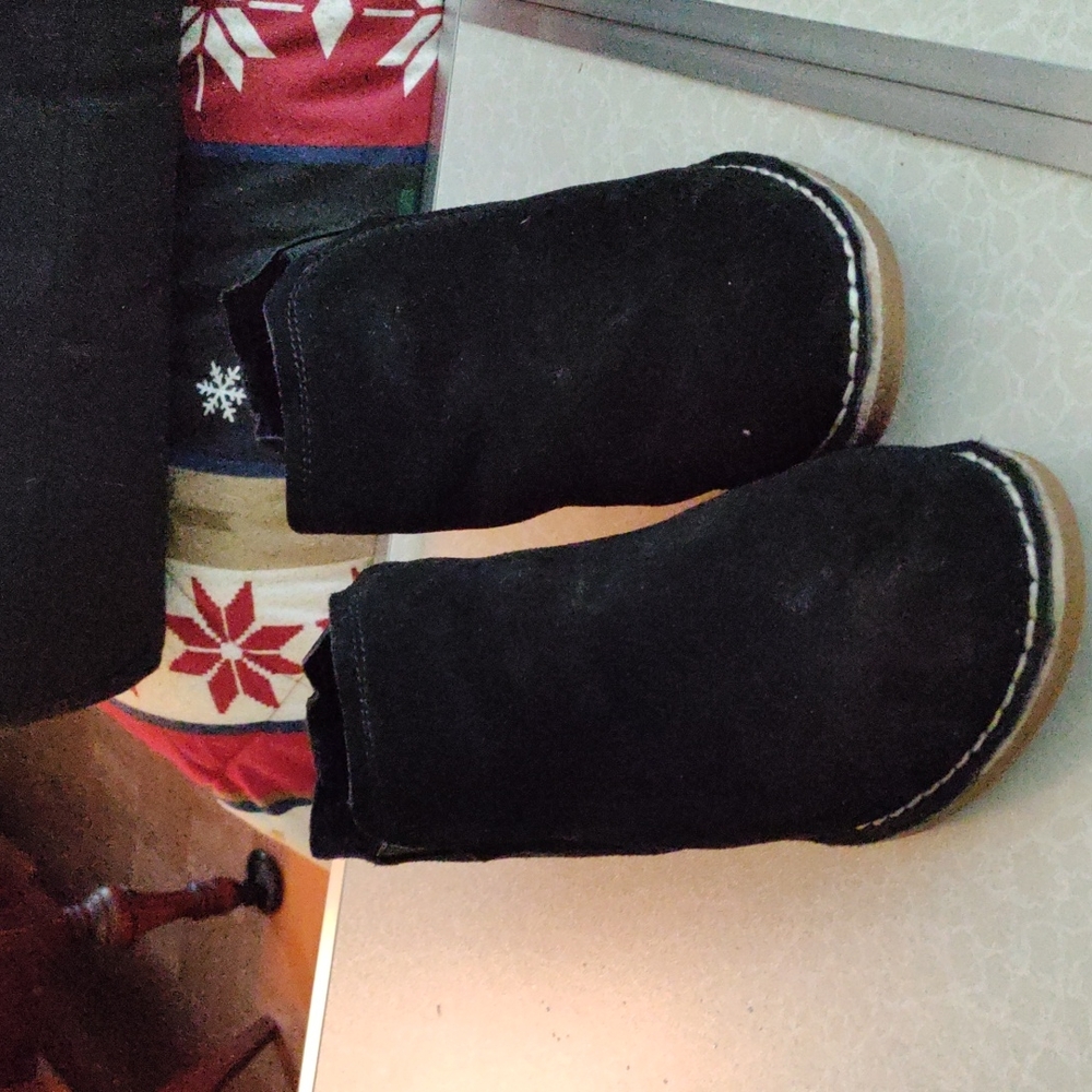 Skechers Bob's black suede ankle boots